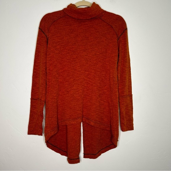 We The Free Burnt Orange Thermal Turtleneck Sweater Split Back Size Small Autumn - Picture 1 of 10